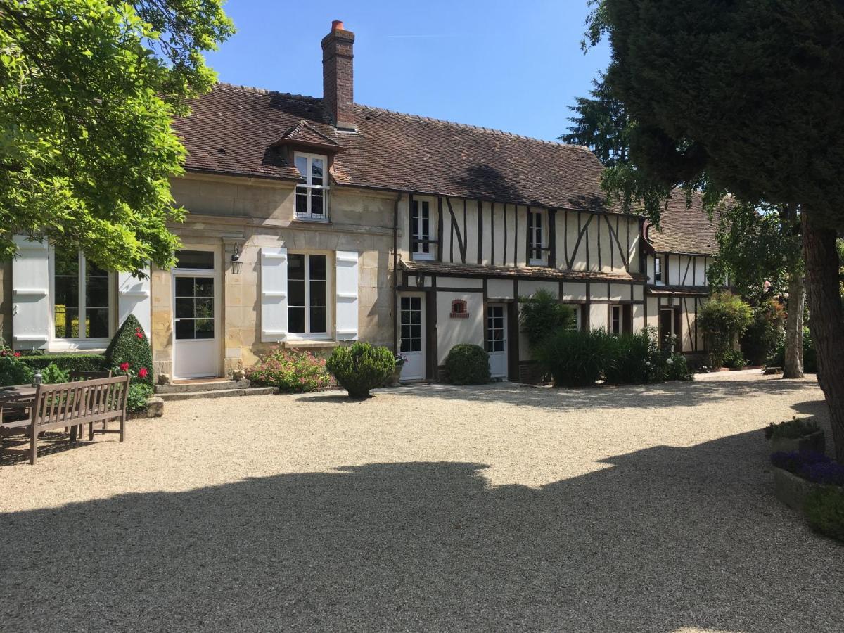 Le Puits D'Angle Bed and Breakfast Thibivillers Buitenkant foto