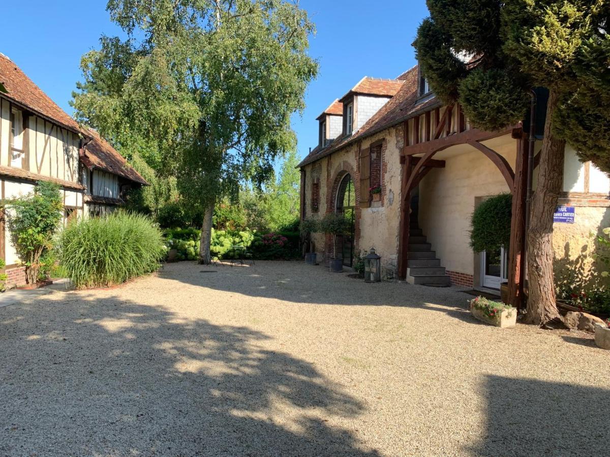 Le Puits D'Angle Bed and Breakfast Thibivillers Buitenkant foto